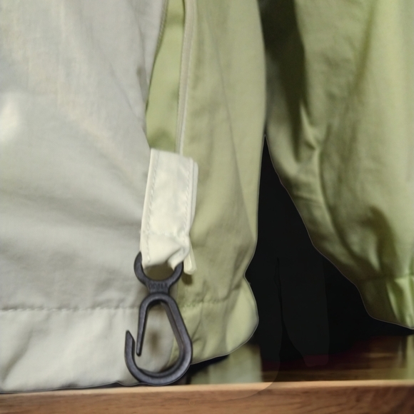 Columbia Women's Omni-Tech™ Ampli-Dry™ Windbreaker Rain Shell Jacket size large - Picture 5 of 6